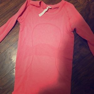 Lulu Lemon never worn before long sleeve top!